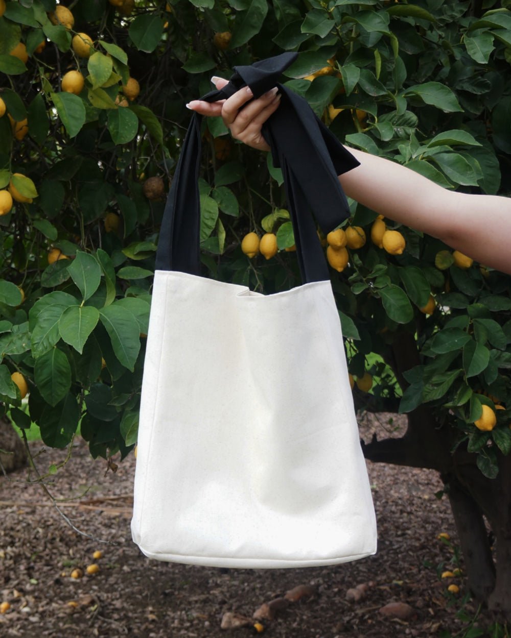 bow tote bag 30