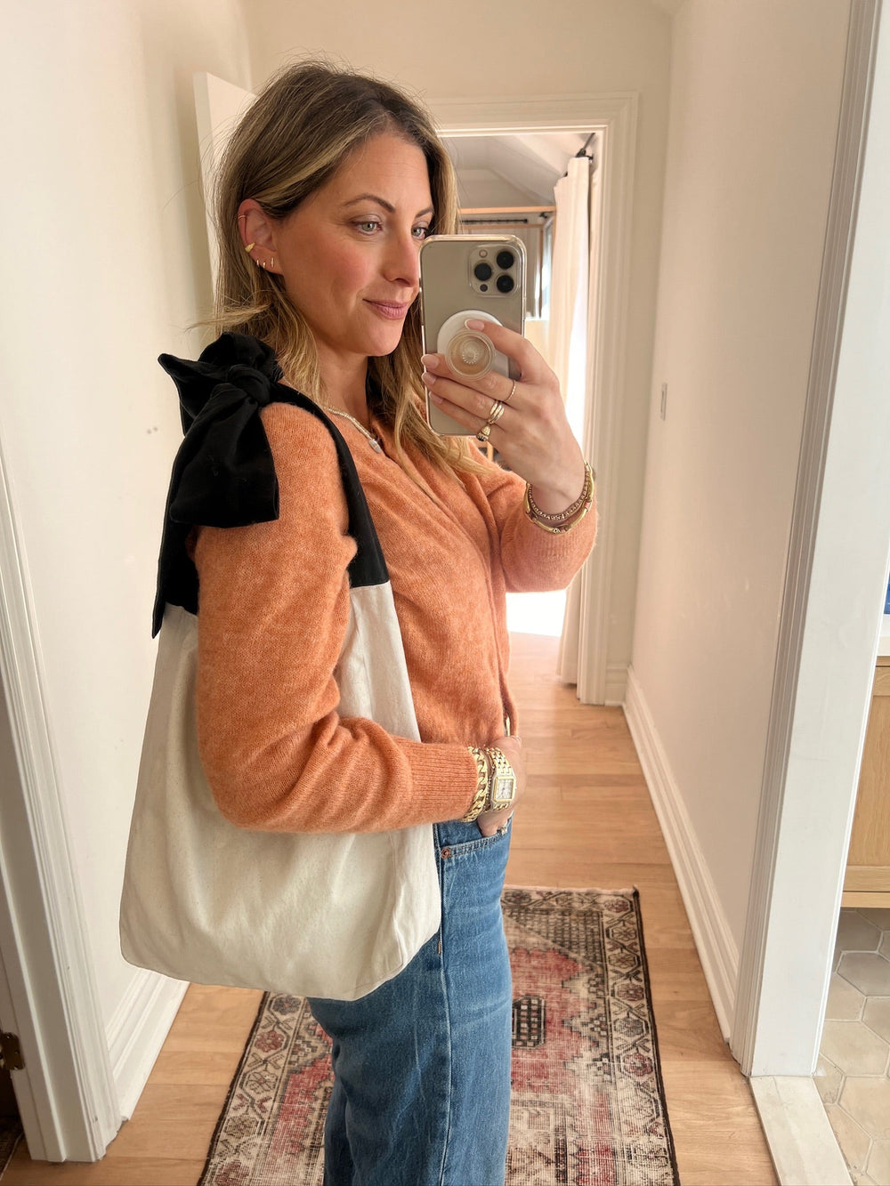 BOW TOTE BAG - Shop Cupcakes and Cashmere
