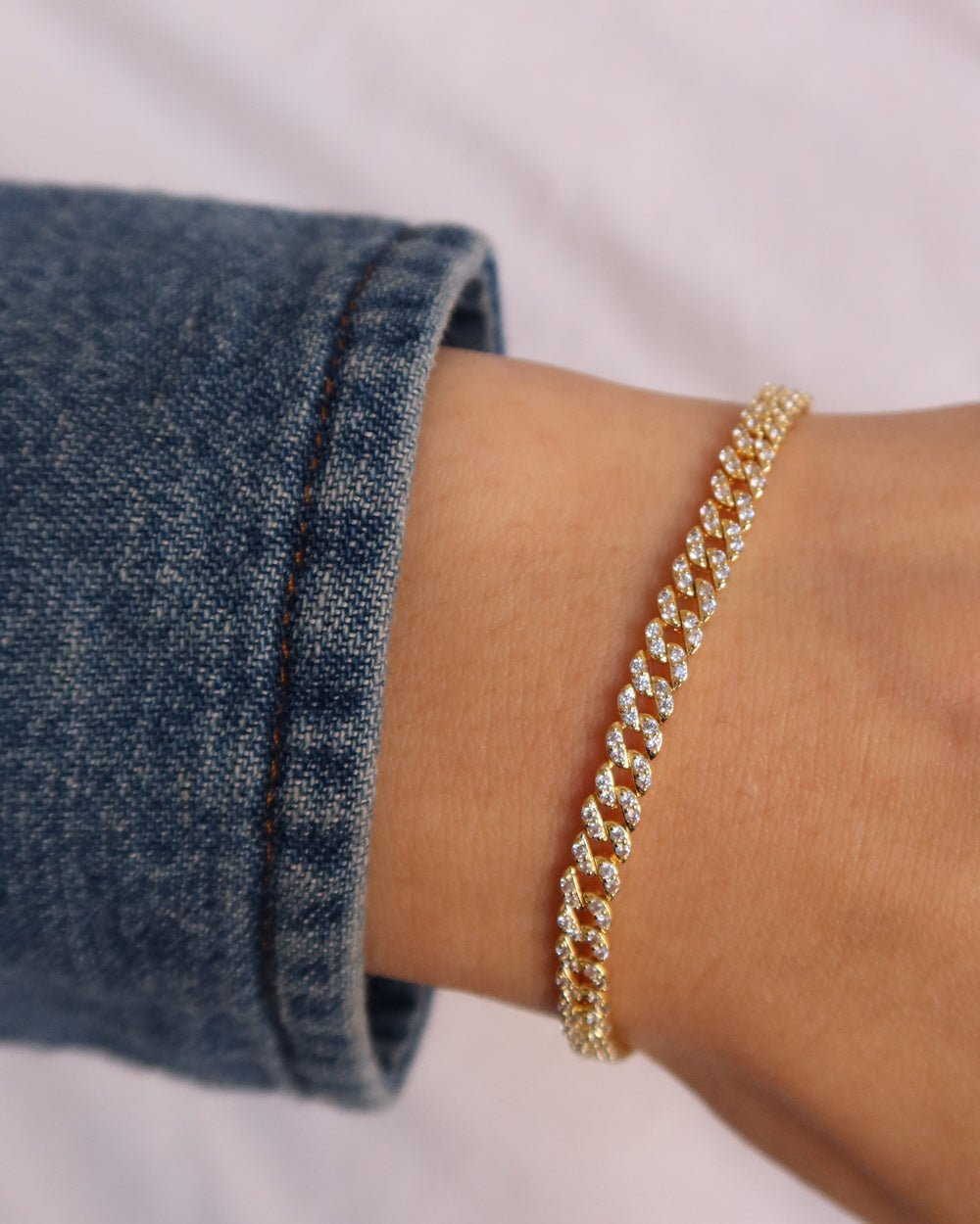 DEJA CZ CURB CHAIN BRACELET - Shop Cupcakes and Cashmere