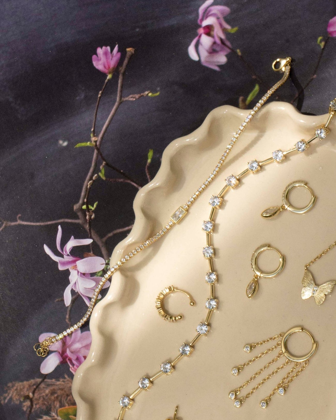 JORDAN BEZEL BAGUETTE TENNIS BRACELET - Shop Cupcakes and Cashmere