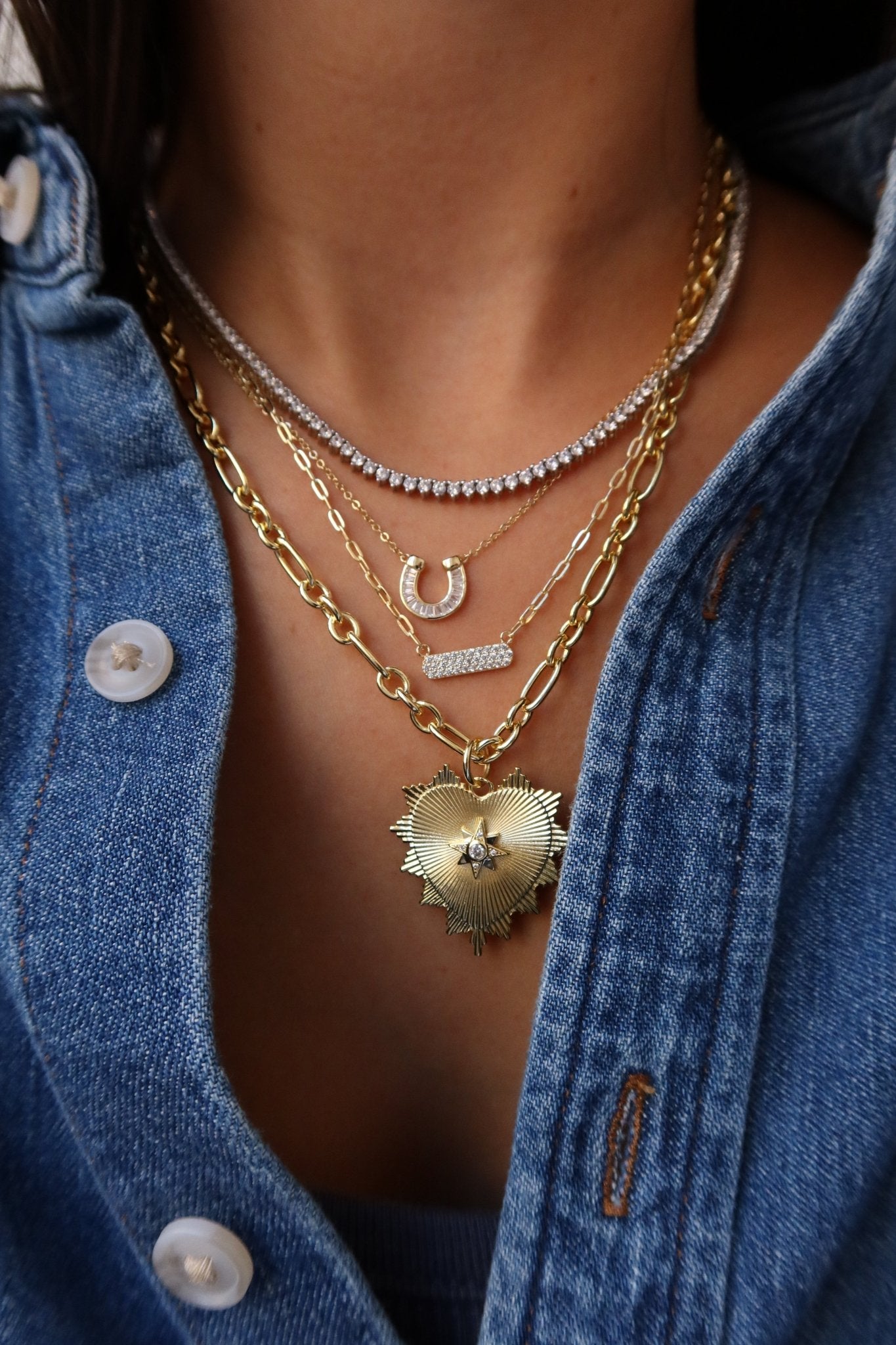 nova-bursting-heart-necklace-